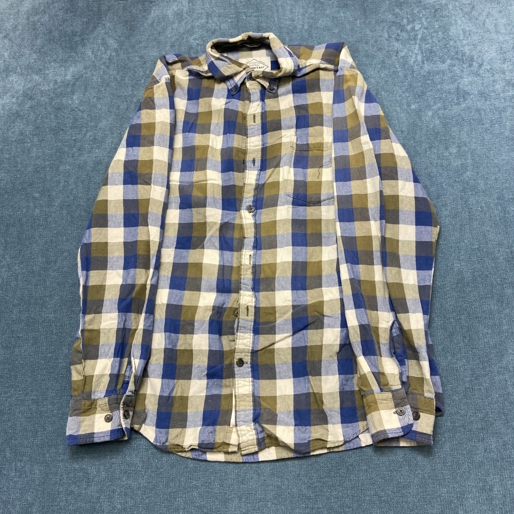 St. John's Bay Flannel Shirt Mens M Multicolor Cotton Plaid Classic Button Down
